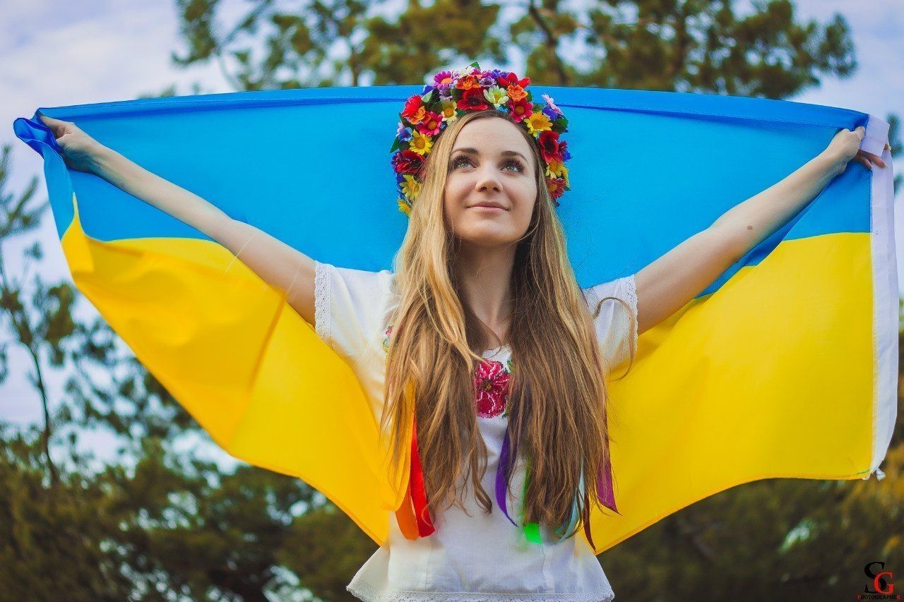 What’s It Like to Have a Ukrainian Wife? Pros & Cons of Ukrainian Wife